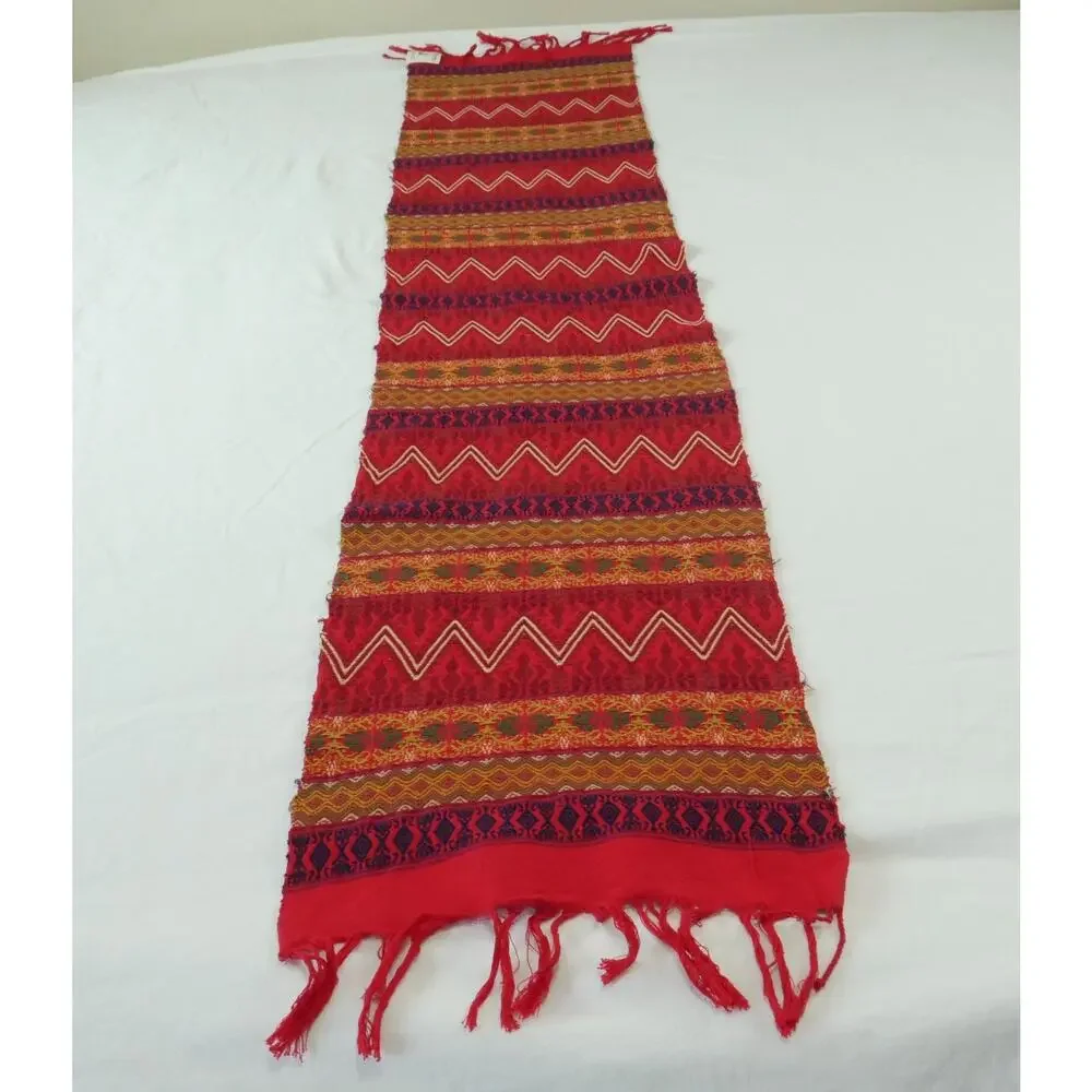 Colores Del Pueblo Guatemalan Hand Loomed Table Runner Red‎ Cotton 70